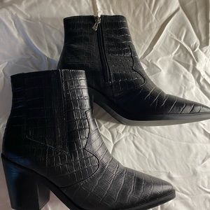 Blonde Black embossed croc, waterproof booties. Chic, NEW, never worn, no box.